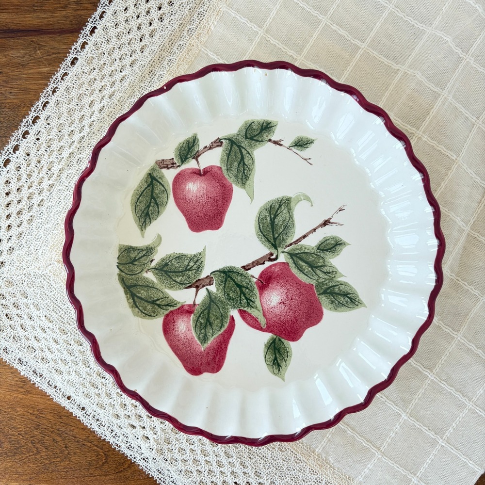 Vintage Ceramic Apple Orchard Fluted Tart Pan Quiche Dish Red Burgundy 10 Inch